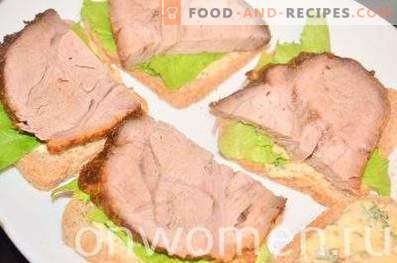 Sandwich met varkensvlees en groenten