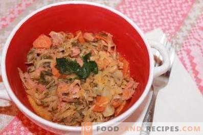 Cabbage stewed with sausage