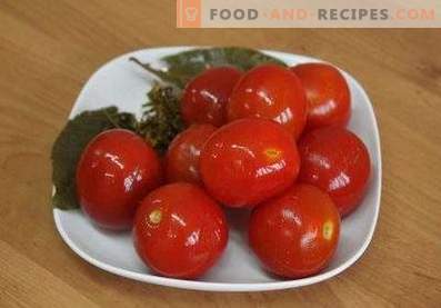 Instant salted tomatoes