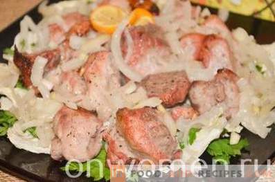 Kebab de cerdo en el horno durante dos horas