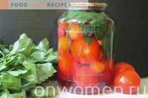 Tomates marinados con ciruela de cerezo para el invierno
